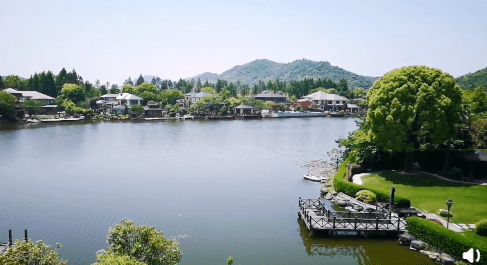 神秘的“95后”：23岁，住大别墅，12天花上亿元